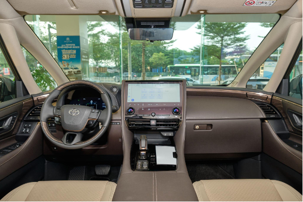 Toyota Alphard 2023 - Bản nâng cấp đắt giá mang đến trải nghiệm như trên xe sang